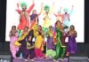 केनैडा के मैनिटोबा में दिवाली मेले की धूम, पंजाबी भांगड़ा और भारतीय लोकनृत्यों ने बांधा समां